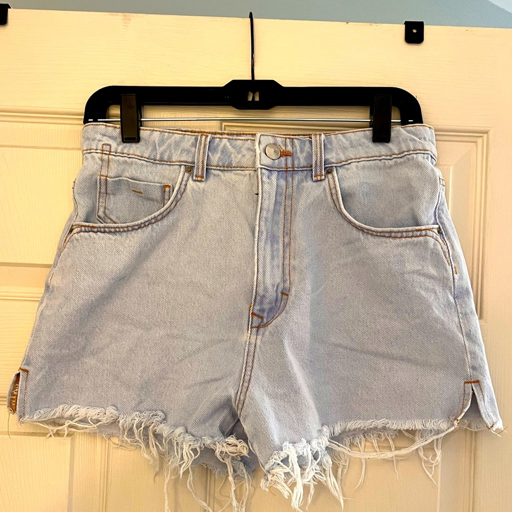 Zara Frey hem 4’’ shorts